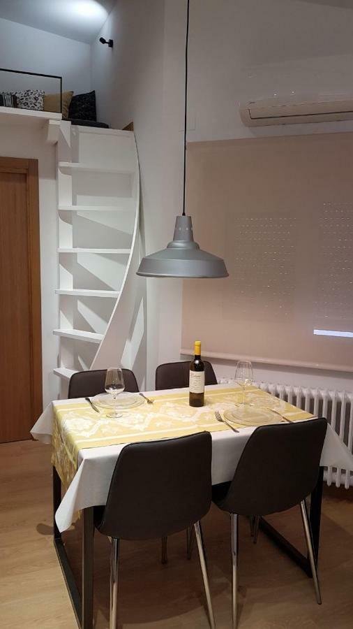 Estudio Atico Con Altillo Ourense Dış mekan fotoğraf